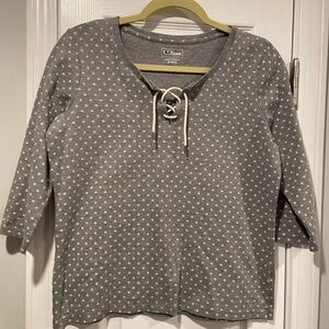 L.L. Bean Size S Gray Cream Print Cotton Lace Up Henley Tee Shirt 3/4 Sleeve